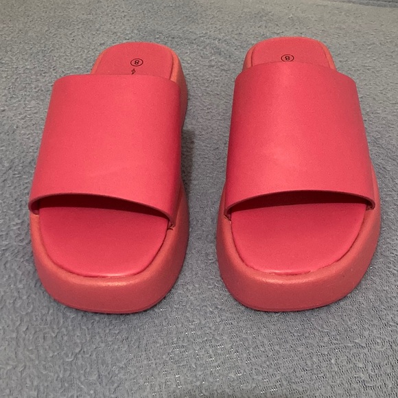 Pink Slides Womens Slides Womens Slip on Shoes Pink Sandals Girls Pink Shoes - Picture 6 of 13